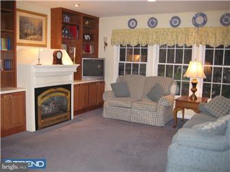 485 Ambler Road Fort Washington, PA 19034 - Photo 7 of 8 Family Room