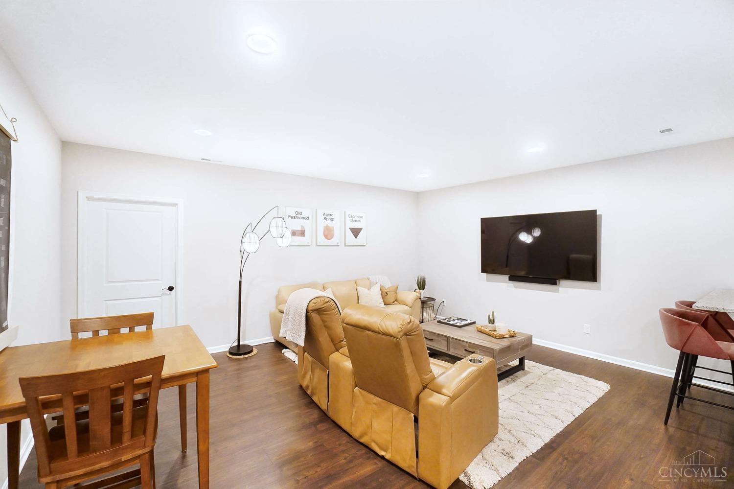 3638 Brotherton Road Cincinnati, OH 45209 - Photo 39 of 55 Gallery Image 39