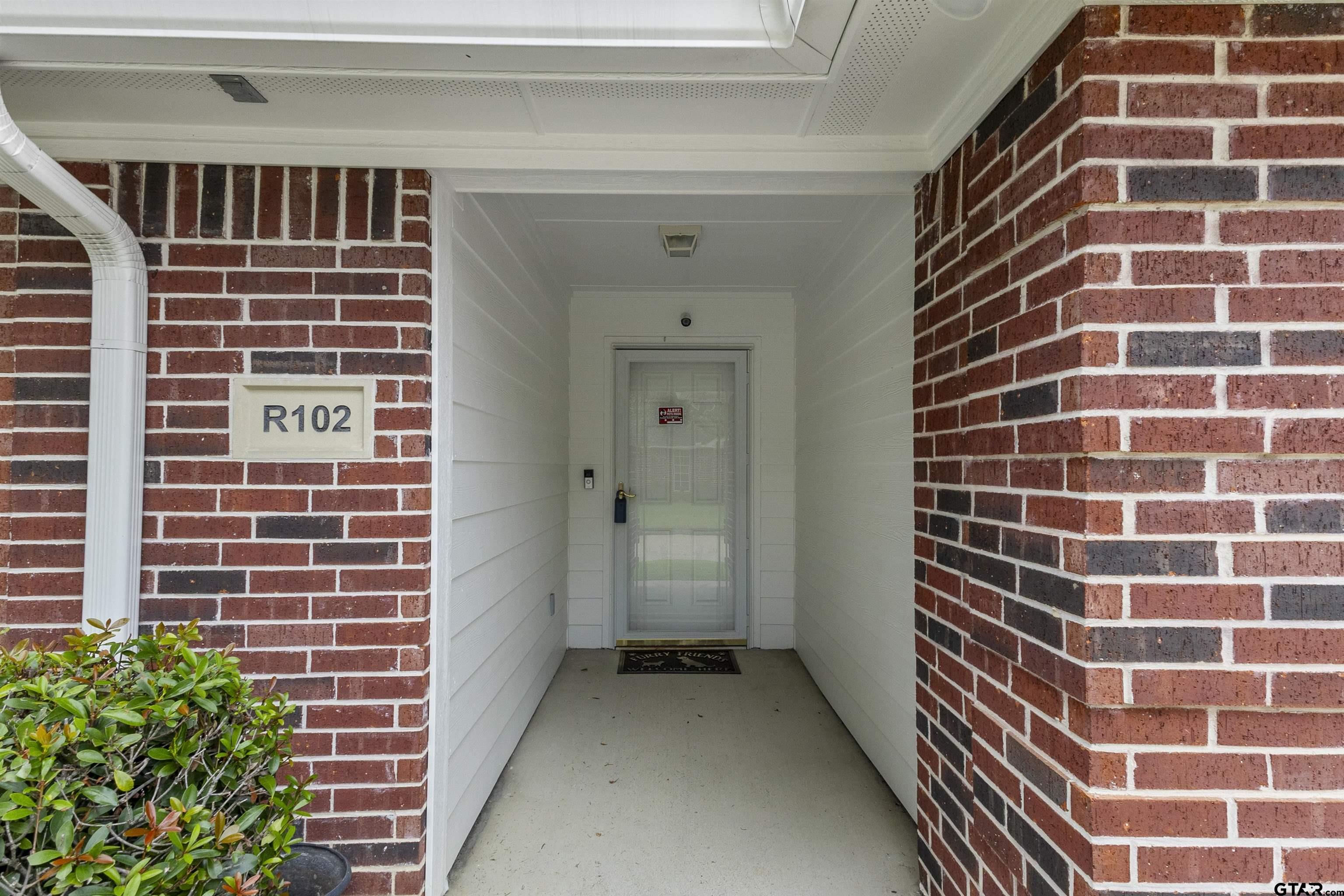 1521 Rice Road, Unit R102 Tyler, TX 75703 - Photo 3 of 27