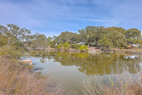 $1,200,000 | 185 Wappoo Road, Charleston, SC 29407