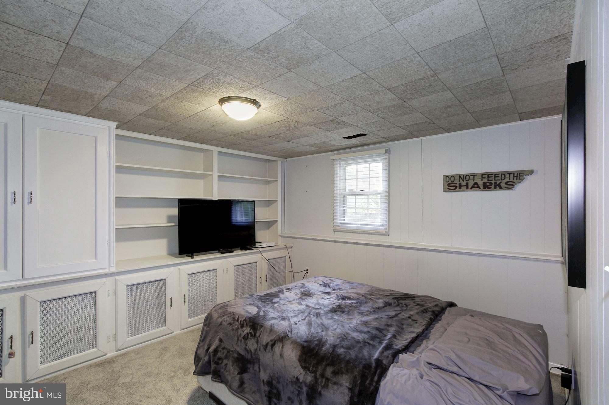 7873 Poplar Grove Road Severn, MD 21144 - Photo 22 of 27 LARGE 4TH BEDROOM (BASEMENT LEVEL)