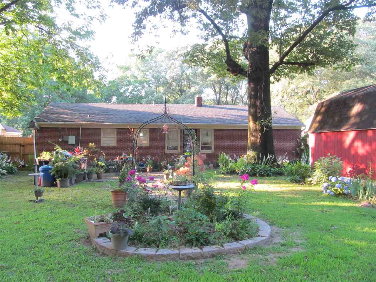4557 East Dearing Road Memphis, TN 38117 - Photo 18 of 25