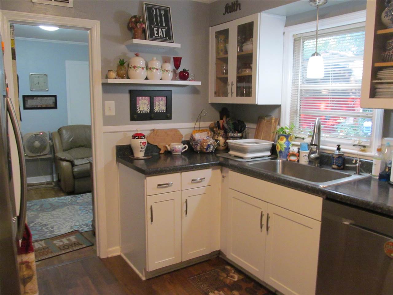 4557 East Dearing Road Memphis, TN 38117 - Photo 6 of 25