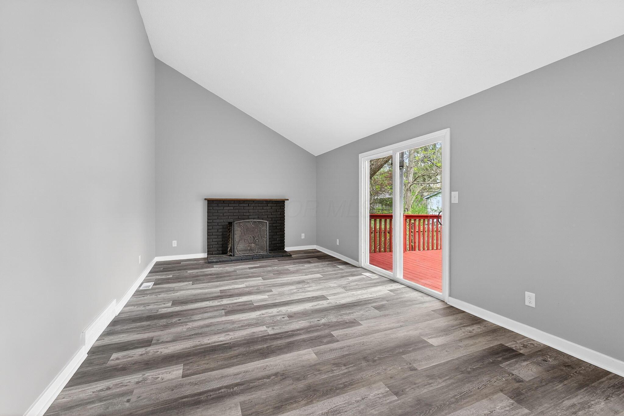 392 Rutherford Avenue Delaware, OH 43015 - Photo 21 of 62 392 Rutherford Ave (Interior)-15