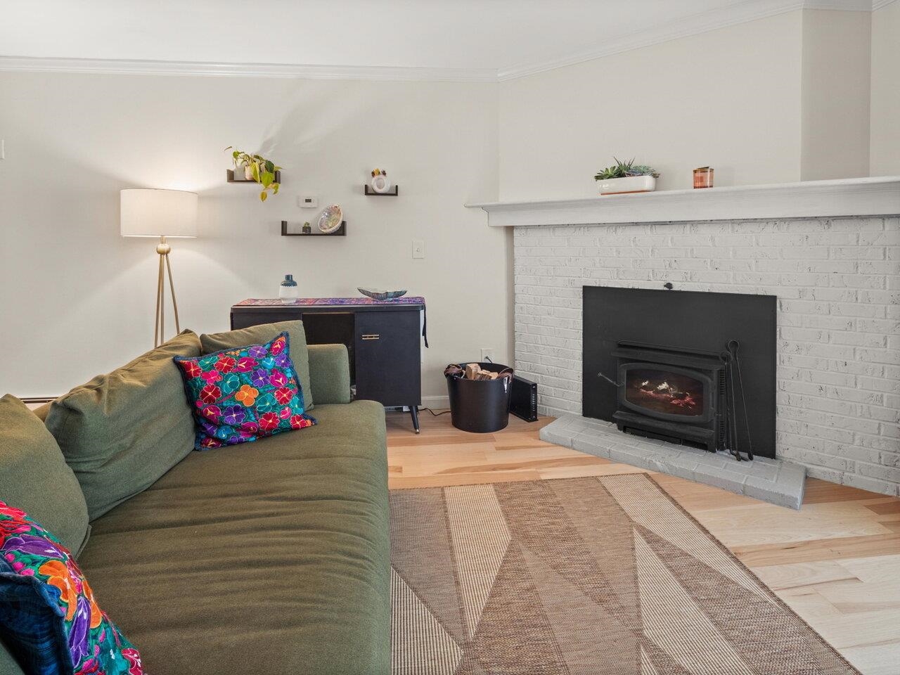 122 Locust Hill Road Shelburne, VT 05482 - Photo 18 of 27 Gallery Image 18