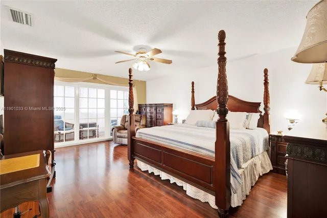 $775,000 | 10825 Southwest 91st Lane, Miami, FL 33176