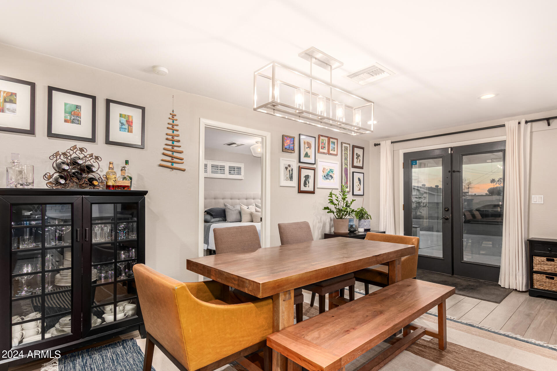 3933 North 43rd Street Phoenix, AZ 85018 - Photo 7 of 22 Dining Room