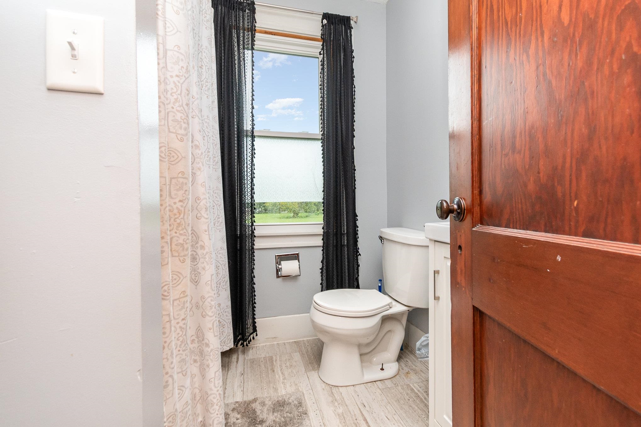 509 East Section Line Road Ashley, MI 48806 - Photo 14 of 27 Gallery Image 14