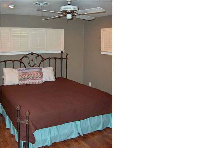 10422 Allyson Street Baton Rouge, LA 70815 - Photo 4 of 5 Gallery Image 4