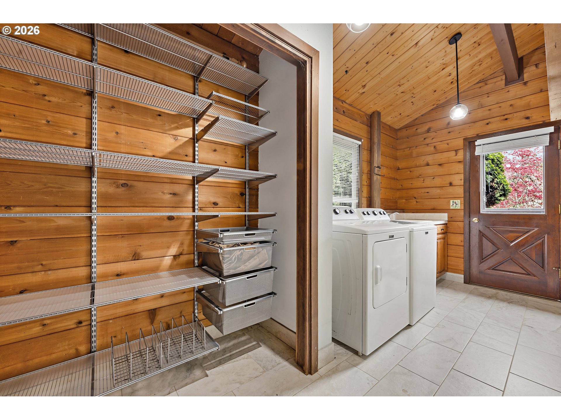 29006 Northeast 16th Avenue Ridgefield, WA 98642 - Photo 22 of 48 Laundry