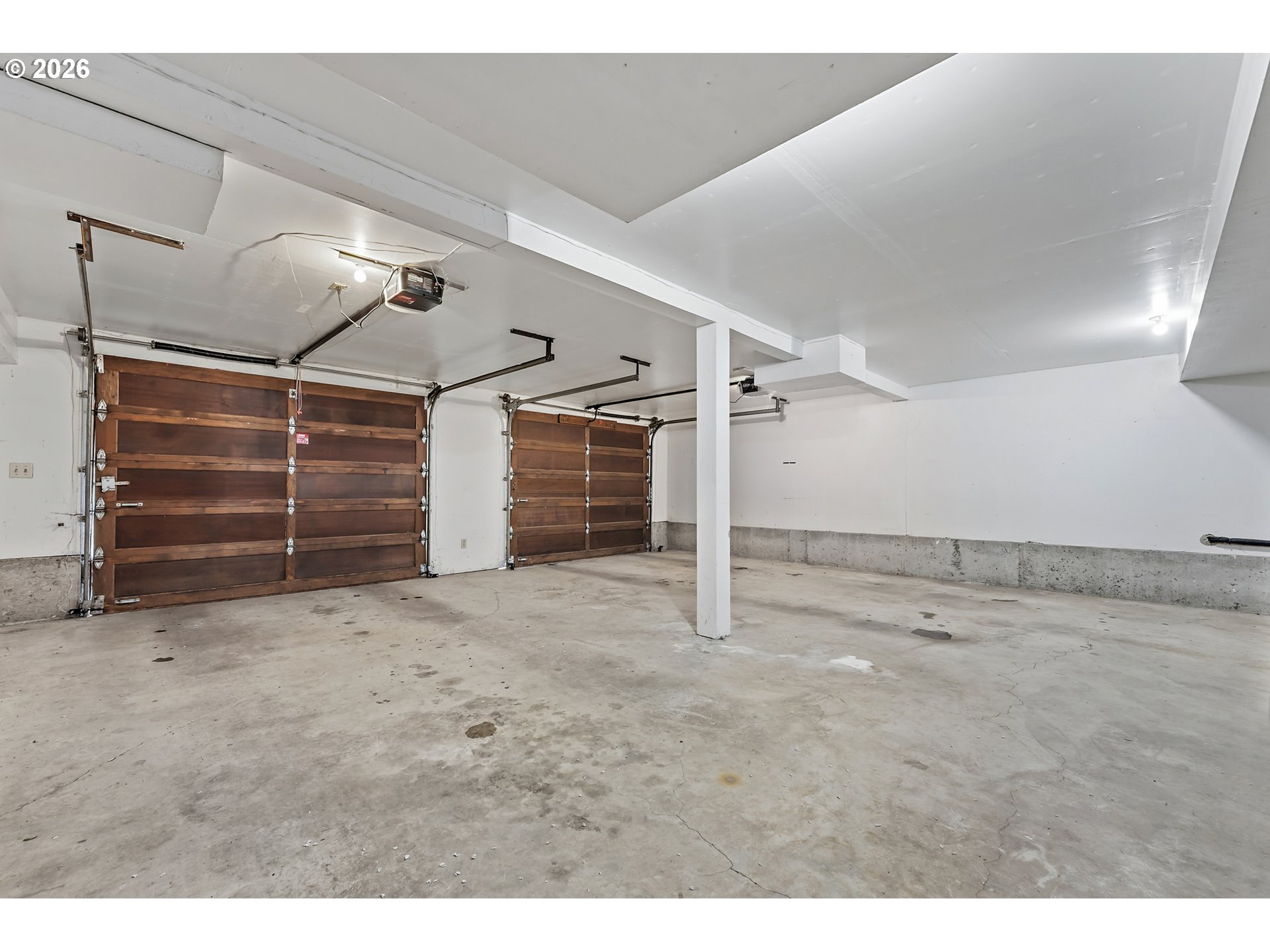 29006 Northeast 16th Avenue Ridgefield, WA 98642 - Photo 31 of 48 Garage