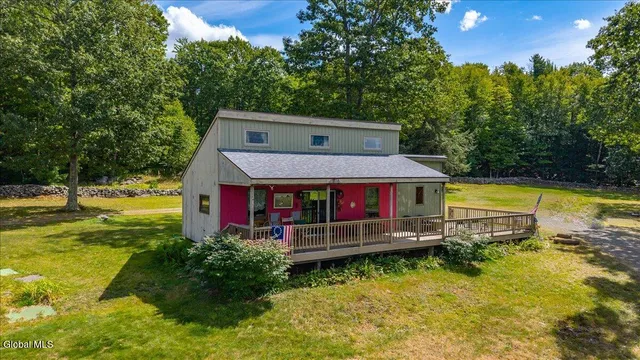 $350,000 | 260 S Road, Stephentown, NY 12018