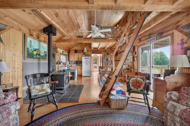 $350,000 | 260 S Road, Stephentown, NY 12018