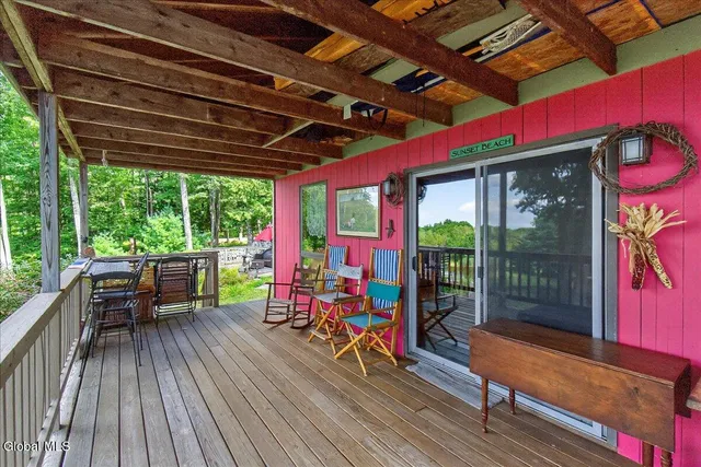 $350,000 | 260 S Road, Stephentown, NY 12018