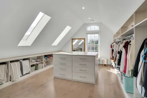 $2,850,000 | 108 Fig Drive, Dix Hills, NY 11746