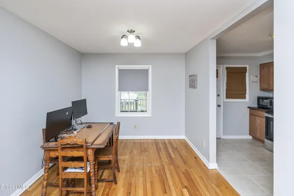 $212,000 | 7 Regina Court, Unit 4, Bethlehem, NY 12054