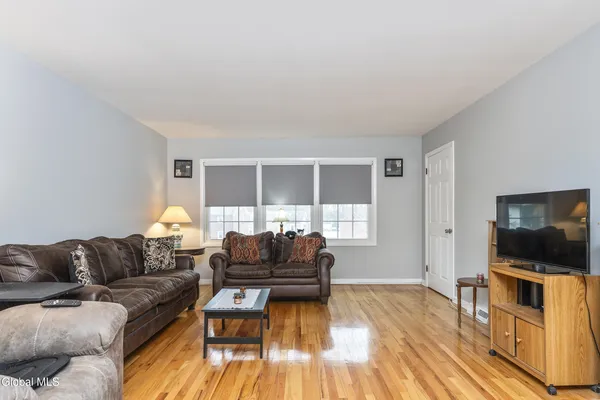 $212,000 | 7 Regina Court, Unit 4, Bethlehem, NY 12054