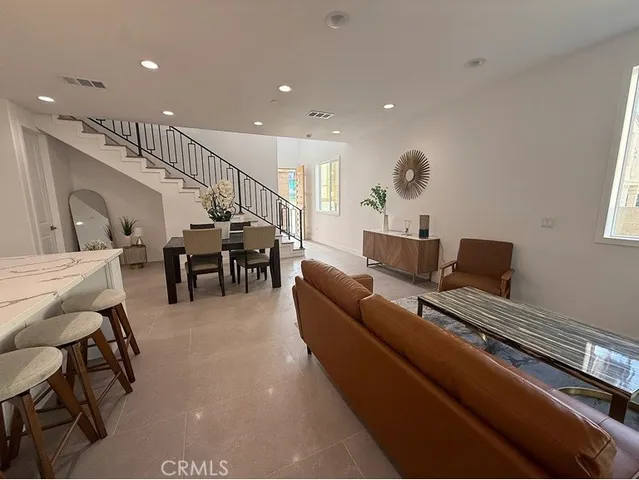 $4,900 | 8081 La Palma Drive, Unit 103, Huntington Beach, CA 92646