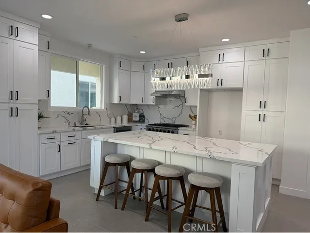 $4,900 | 8081 La Palma Drive, Unit 103, Huntington Beach, CA 92646