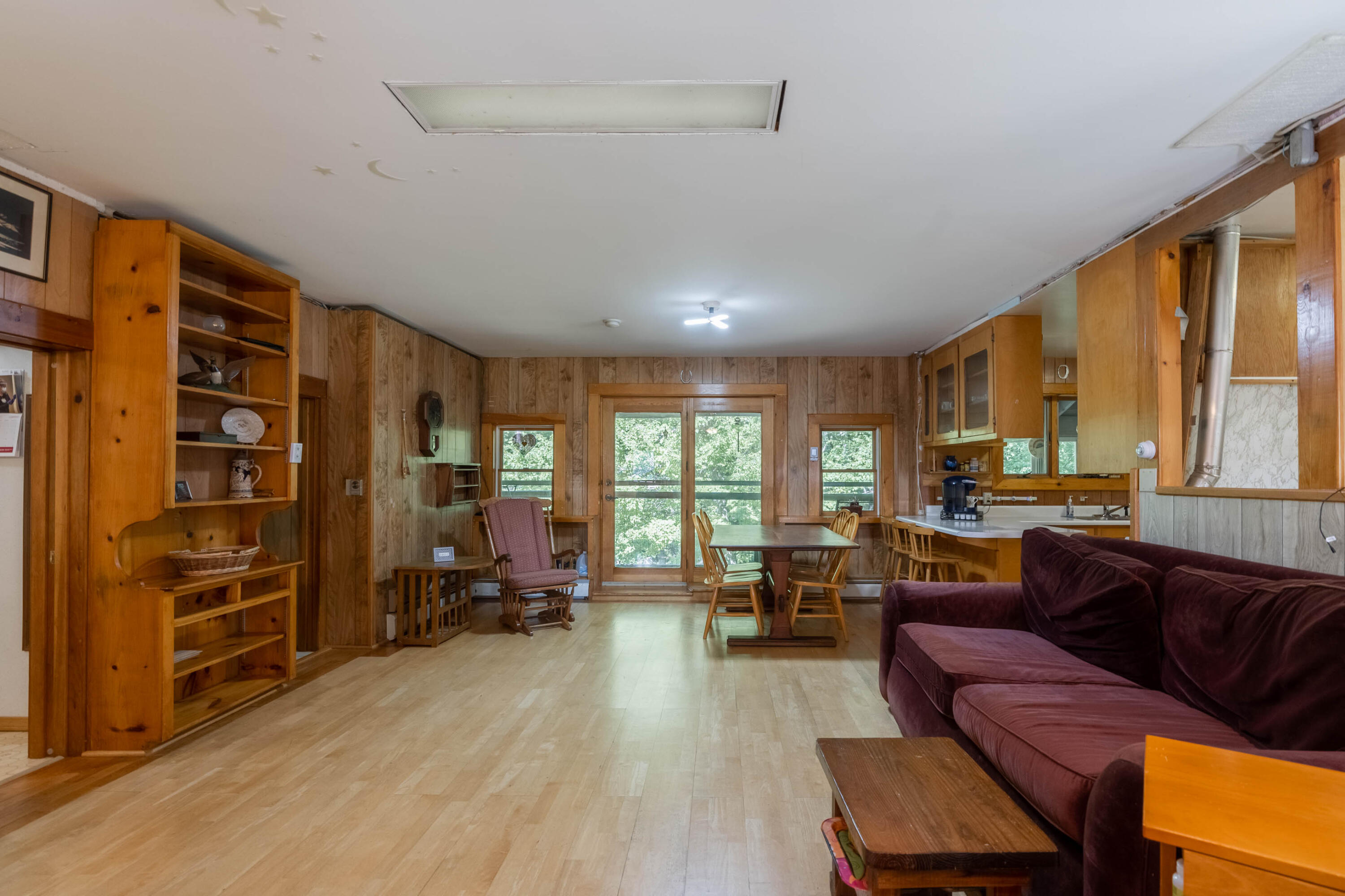 305 Sebago Road Sebago, ME 04029 - Photo 9 of 53 3-Interiors-17