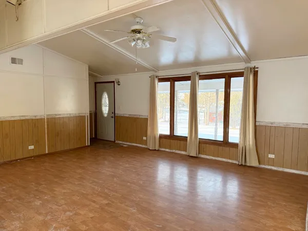 $210,000 | 425 South Judgement Street, Shullsburg, WI 53586