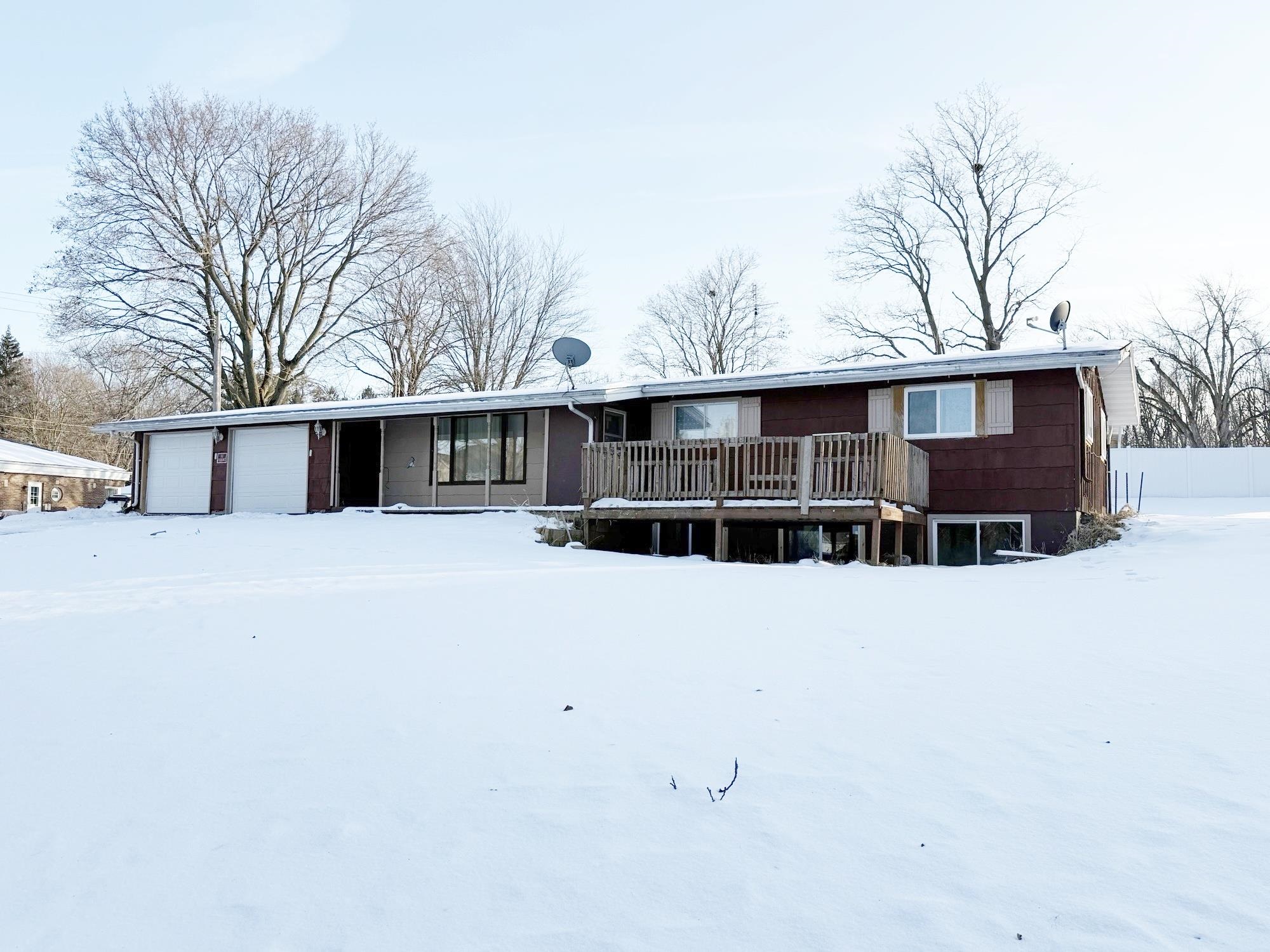 425 South Judgement Street Shullsburg, WI 53586 - Photo 2 of 39