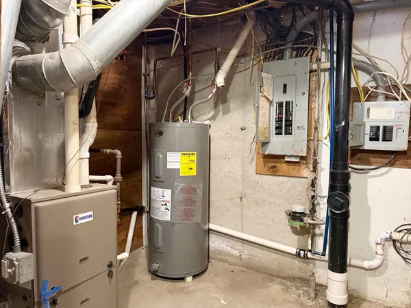 $210,000 | 425 South Judgement Street, Shullsburg, WI 53586