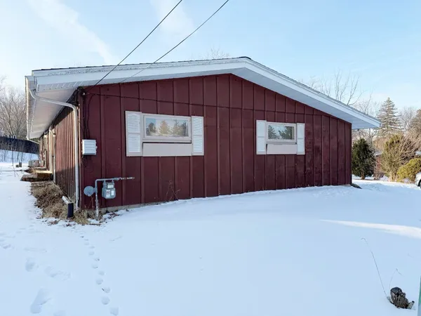 $210,000 | 425 South Judgement Street, Shullsburg, WI 53586