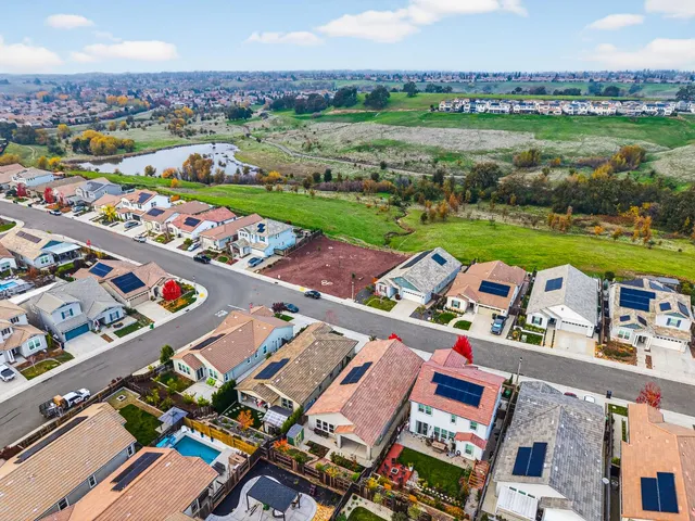 $649,900 | 105 Chesapeake Court, Lincoln, CA 95648