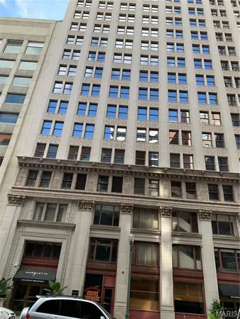 $155,000 | 300 North Broadway, Unit 1402, St. Louis, MO 63102