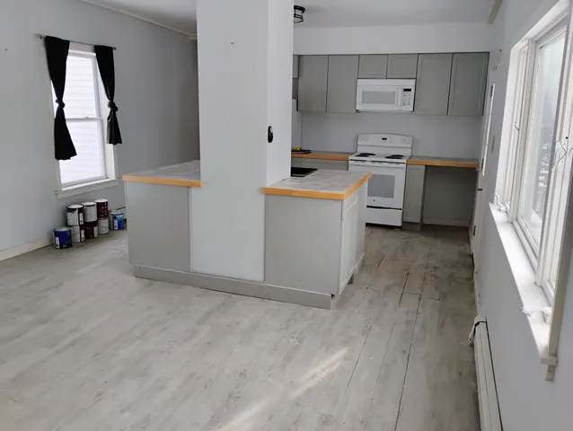 $198,700 | 119 Town Farm Road, Farmington, ME 04938