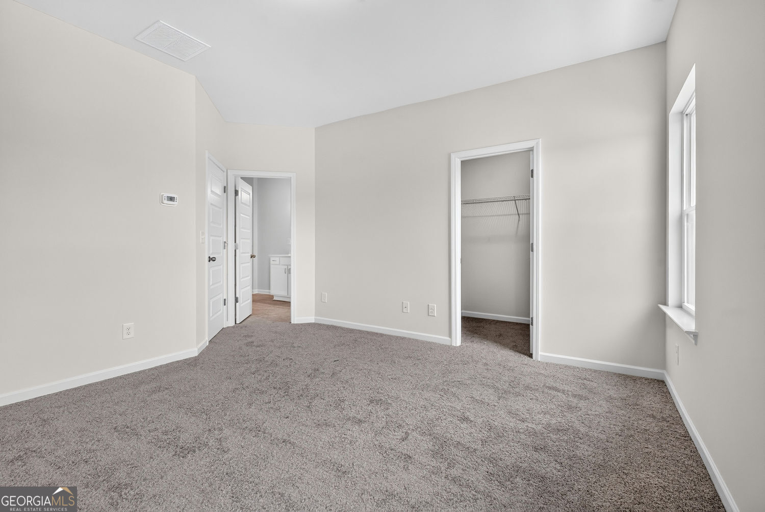 155 Oconee Road, Unit 252 Cartersville, GA 30120 - Photo 35 of 39 a view of an empty room