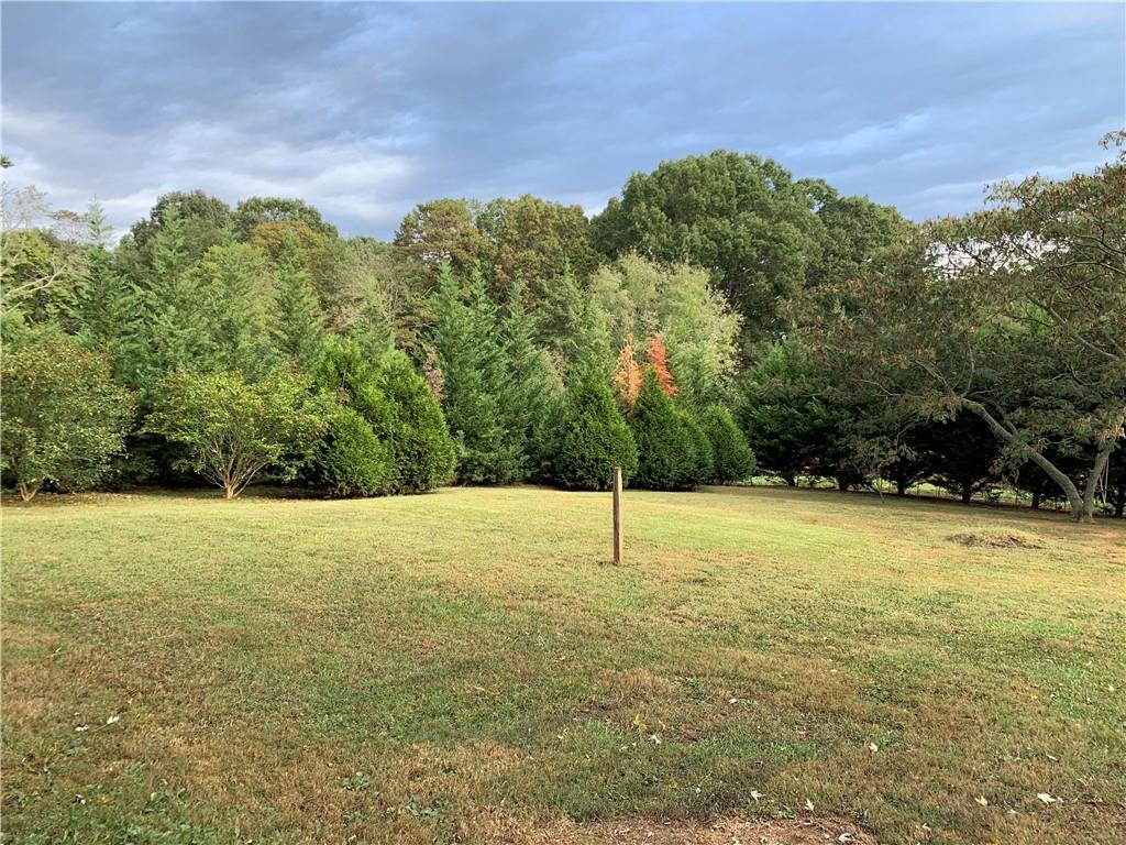 3241 Spencer Road Northeast Conover, NC 28613 - Photo 23 of 29 Gallery Image 23