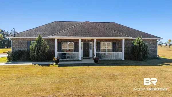 $552,500 | 28980 Comstock Road, Elberta, AL 36530