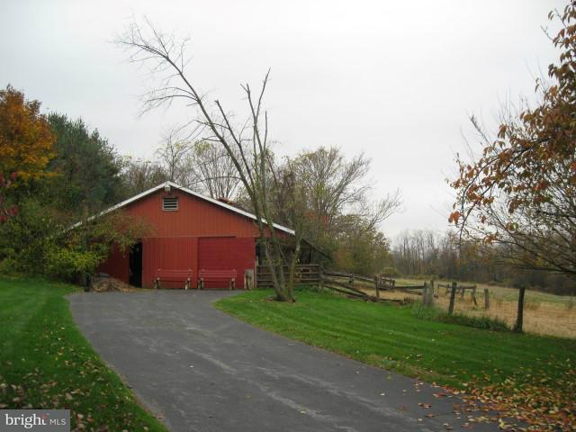 710 Stauffers Church Road Palmyra, PA 17078 - Photo 9 of 15 Gallery Image 9