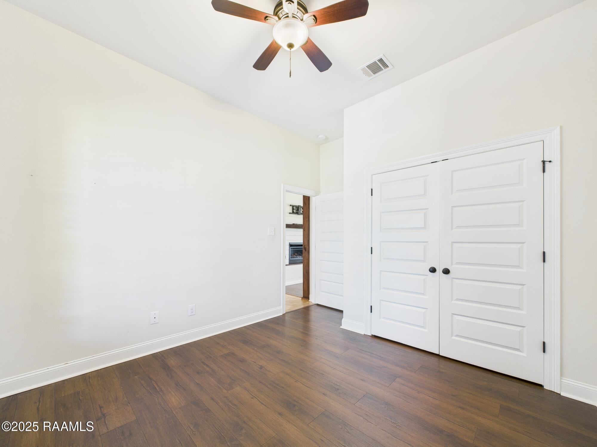 204 Whispering Meadows Road Broussard, LA 70518 - Photo 16 of 24 Guest Bedroom 1 w/Closet
