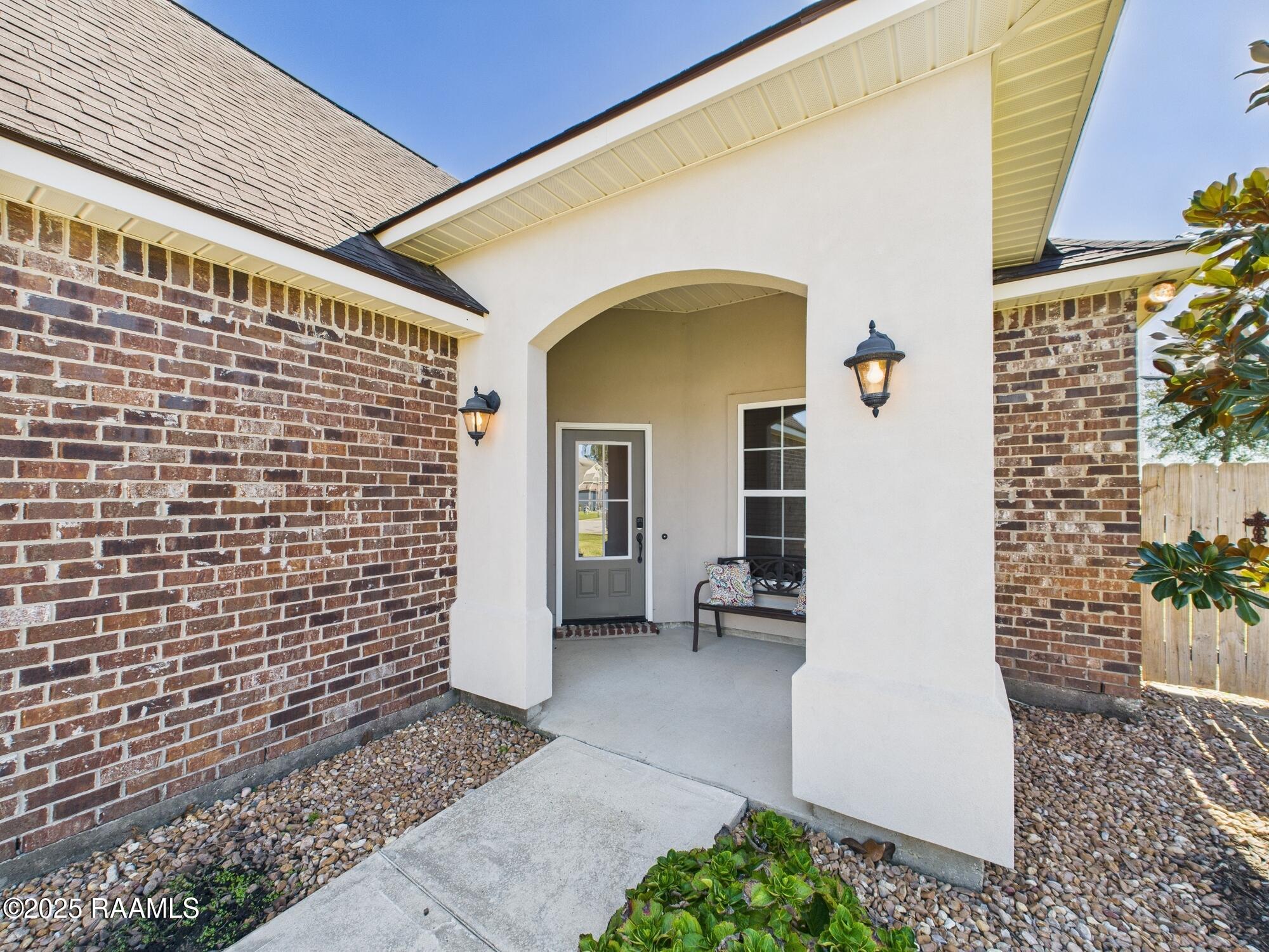 204 Whispering Meadows Road Broussard, LA 70518 - Photo 2 of 24 Front Exterior