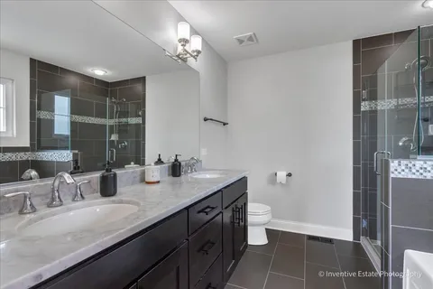 $689,900 | 5642 North Lockwood Avenue, Chicago, IL 60646