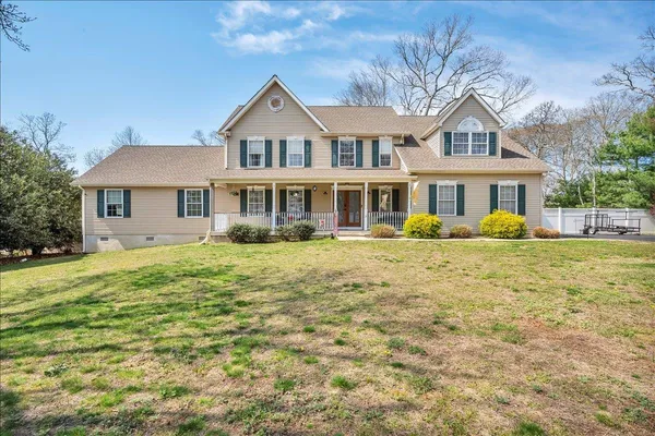 $759,900 | 6 Hilltop Drive, Marmora, NJ 08223