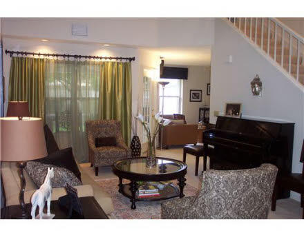 5224 Majorca Club Drive Boca Raton, FL 33486 - Photo 4 of 6 living_room