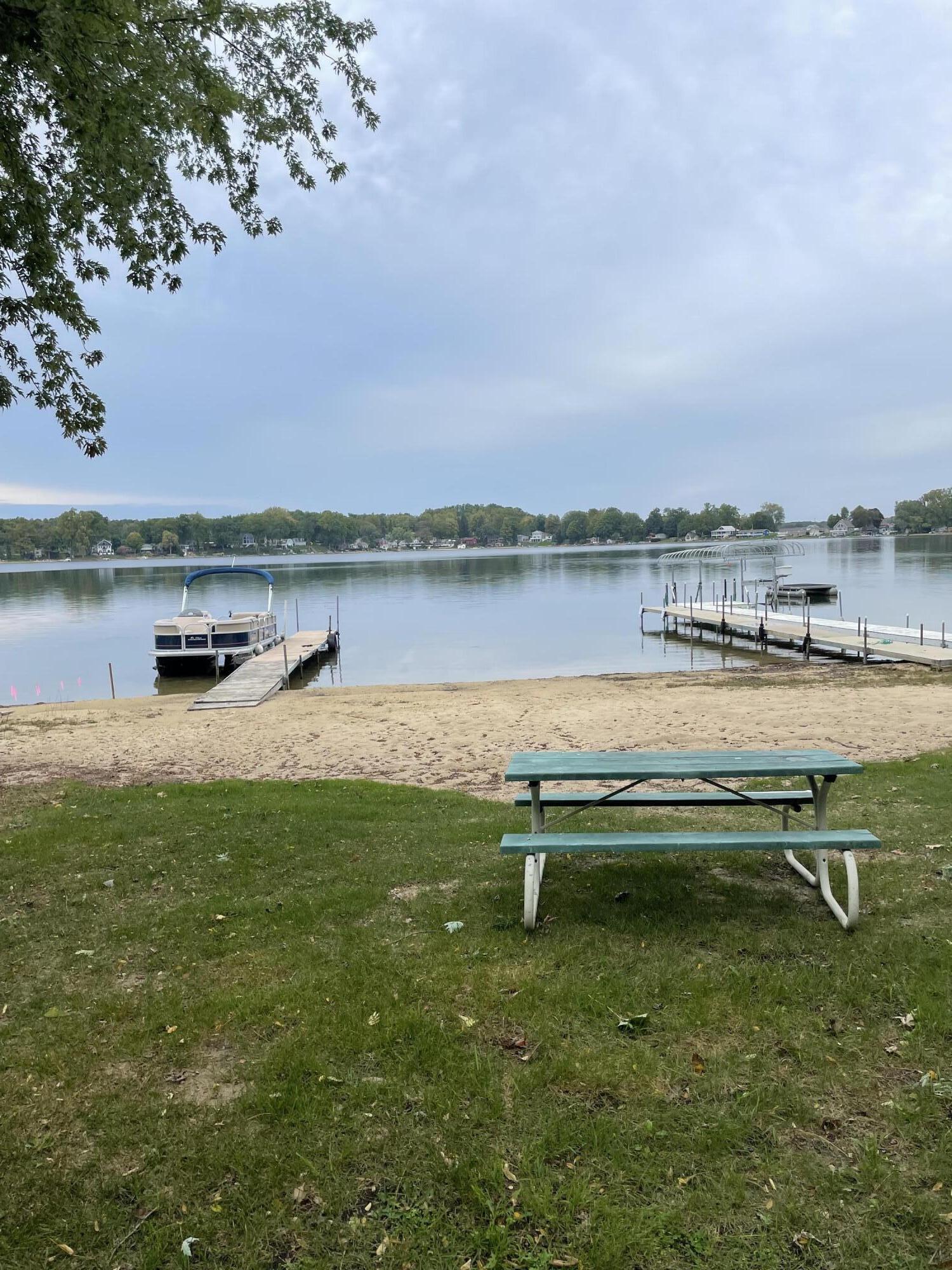 127 Richey Road Dowagiac, MI 49047 - Photo 2 of 11 Little Crooked Access Beach