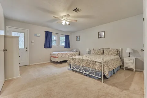 $925,000 | 15012 Lake Paula Drive, Willis, TX 77318