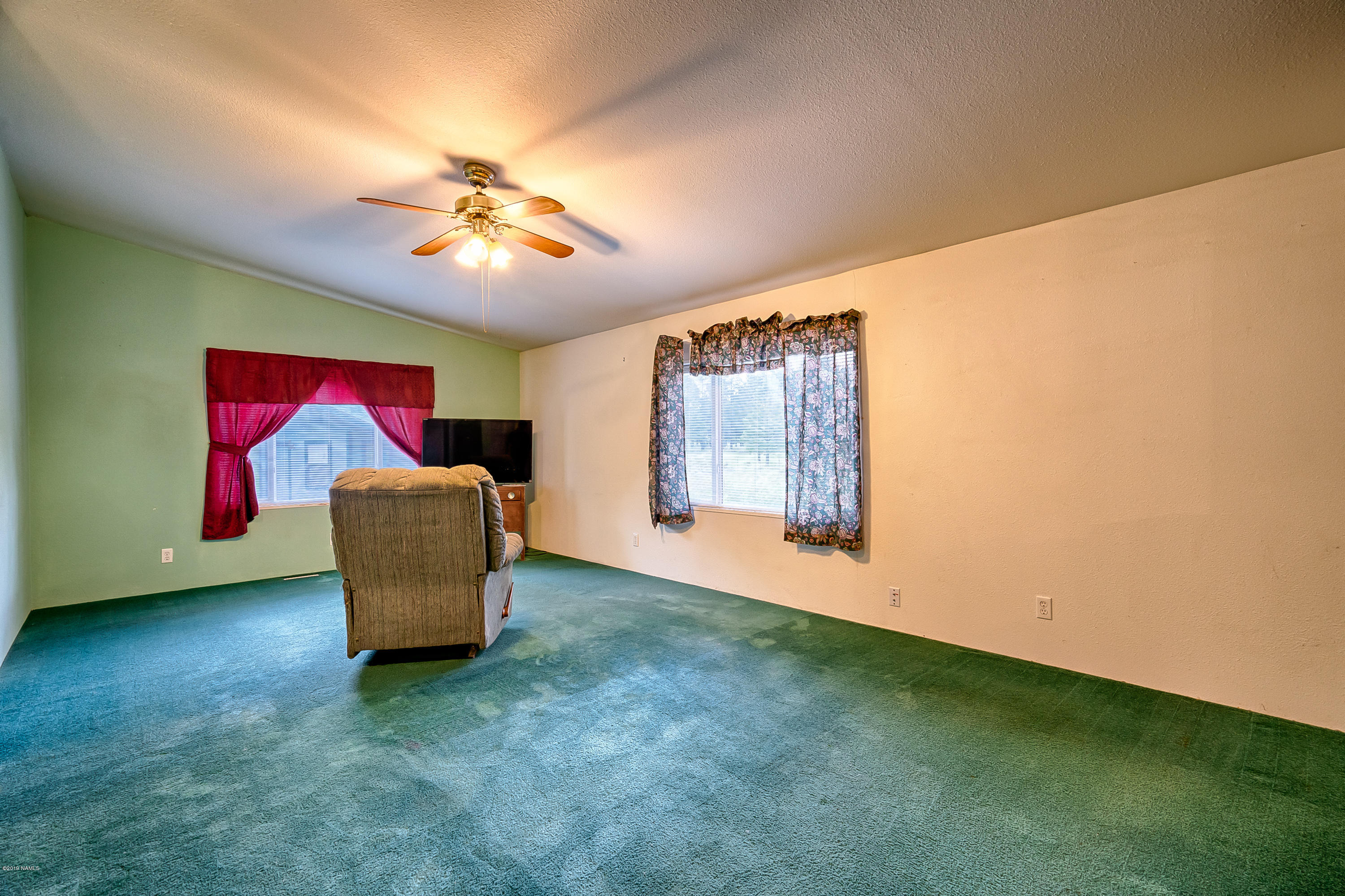 13217 East Kyla Road Parks, AZ 86018 - Photo 5 of 18 Kyla-SWG_Media-5