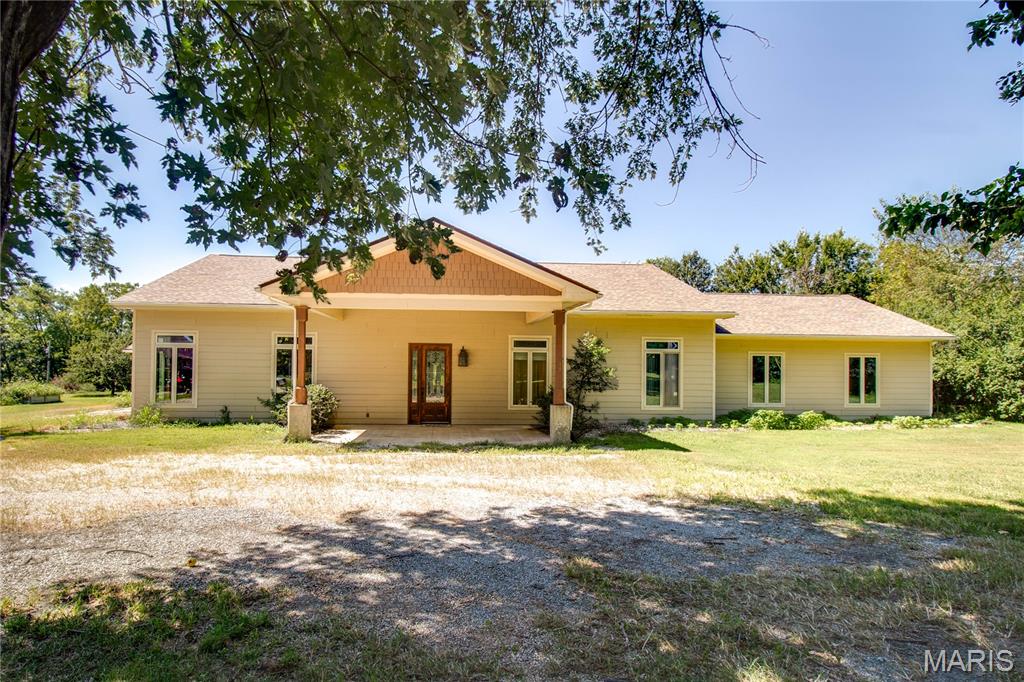 19469 Jones Road Jerseyville, IL 62052 - Photo 11 of 60