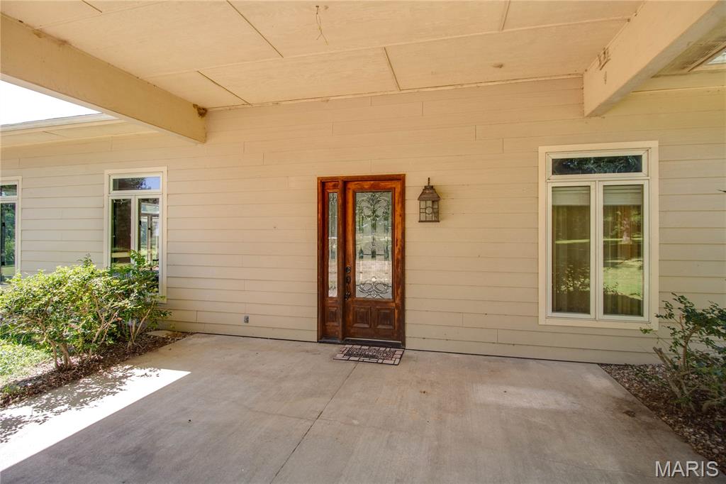 19469 Jones Road Jerseyville, IL 62052 - Photo 14 of 60