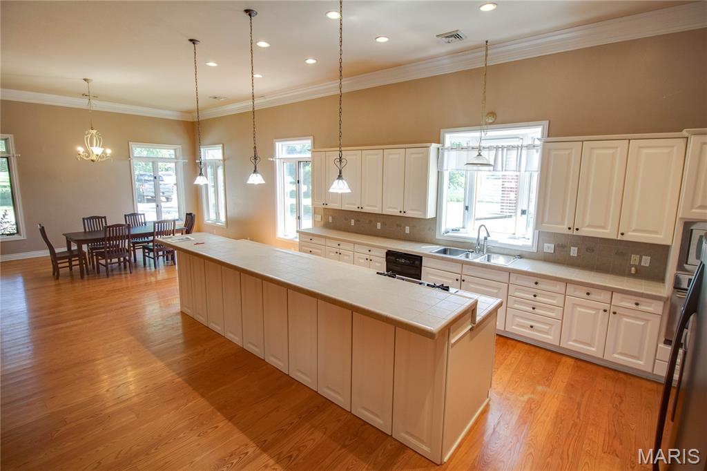 19469 Jones Road Jerseyville, IL 62052 - Photo 19 of 60