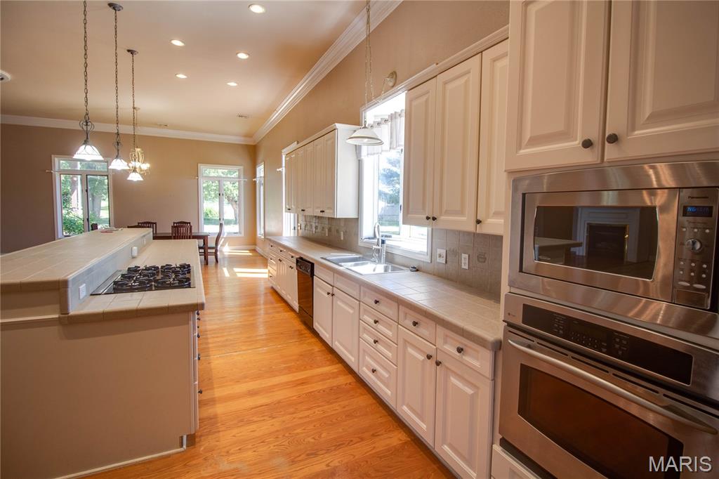 19469 Jones Road Jerseyville, IL 62052 - Photo 22 of 60