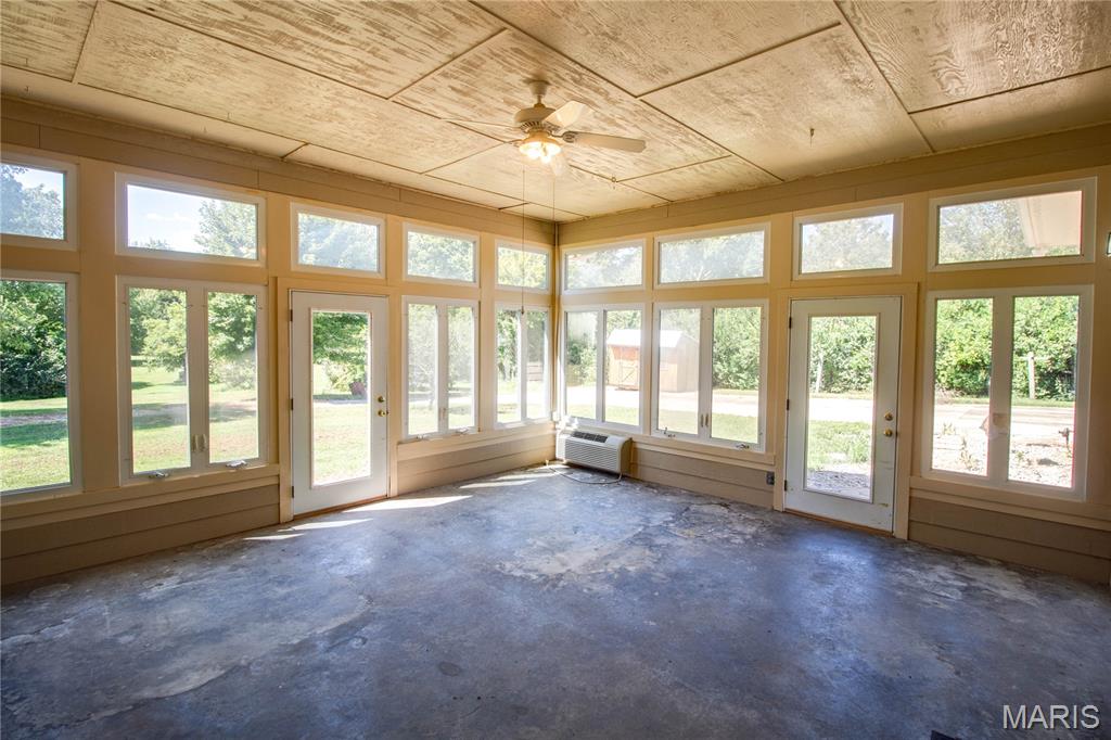 19469 Jones Road Jerseyville, IL 62052 - Photo 25 of 60