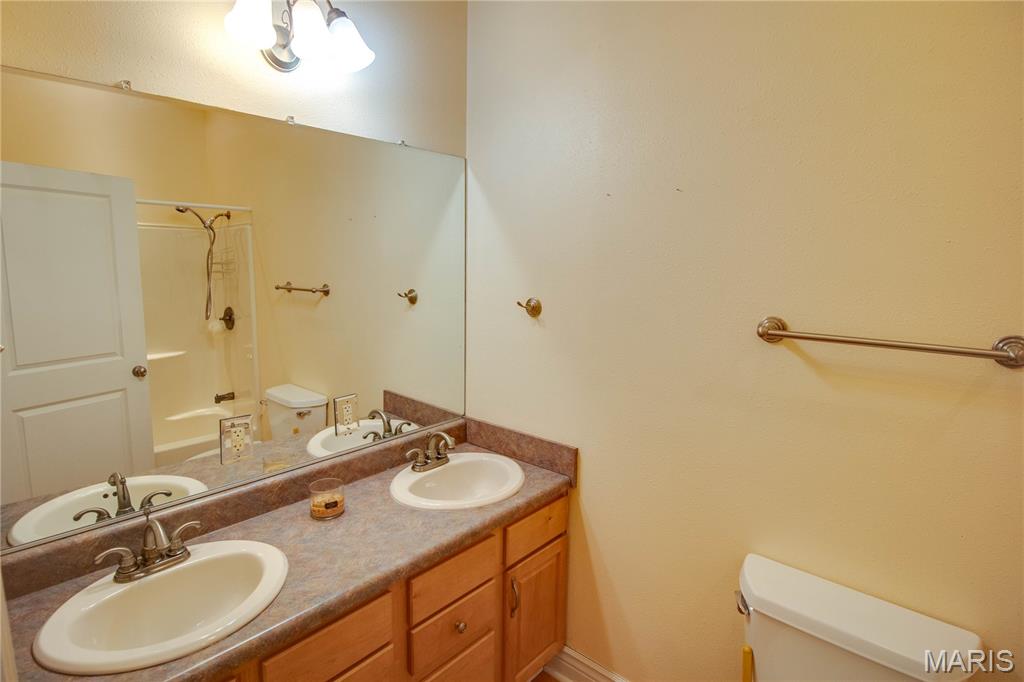 19469 Jones Road Jerseyville, IL 62052 - Photo 41 of 60