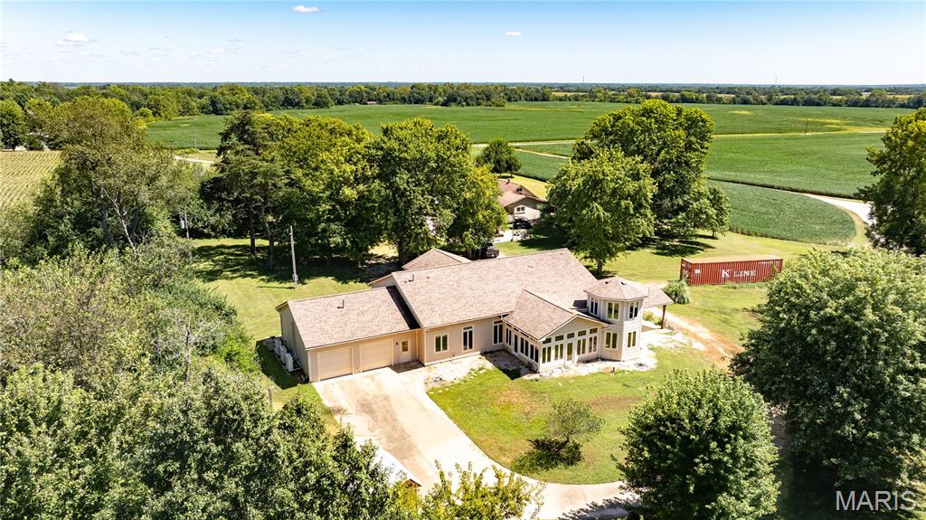 19469 Jones Road Jerseyville, IL 62052 - Photo 7 of 60